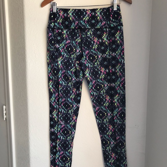 Victoria's Secret VSX Sport Psychedelic Print Neon Accents sz Medium Pants Yoga - Picture 8 of 16